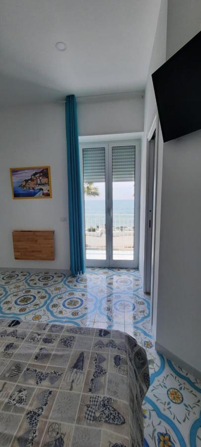 B & Beach Agropoli Exteriör bild