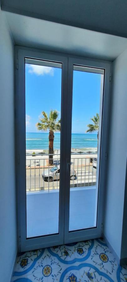B & Beach Agropoli Exteriör bild