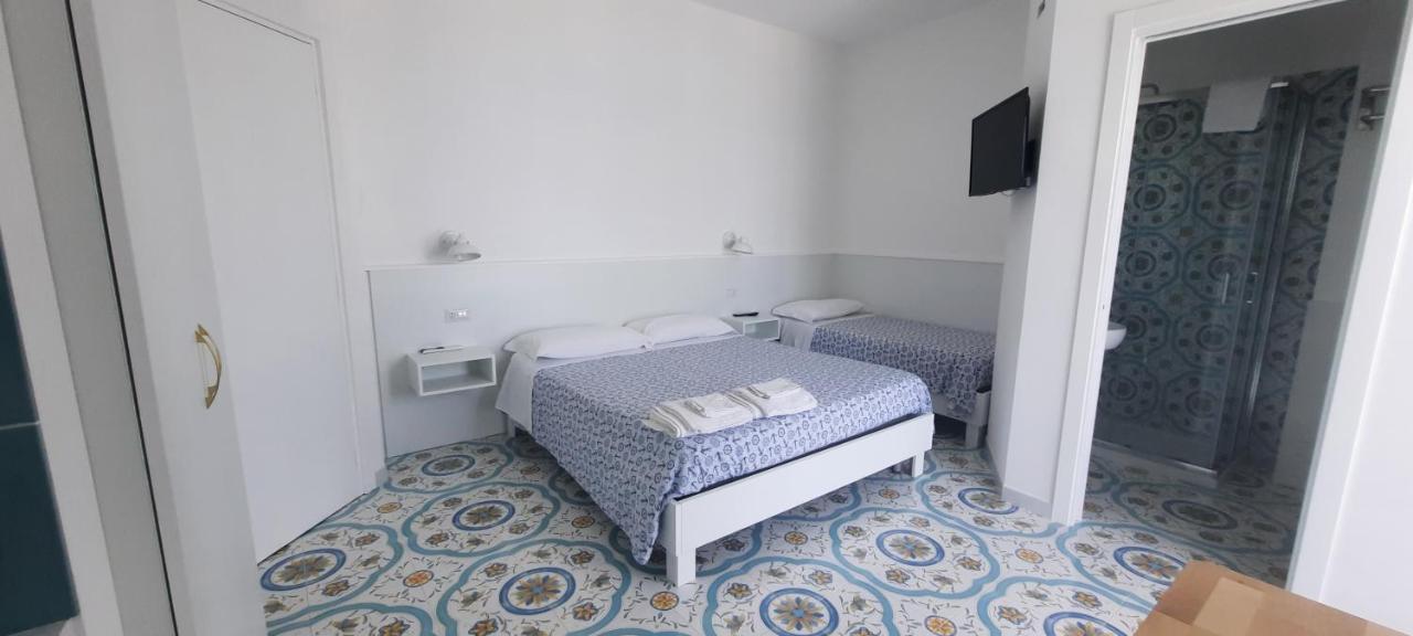 B & Beach Agropoli Exteriör bild