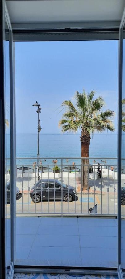 B & Beach Agropoli Exteriör bild