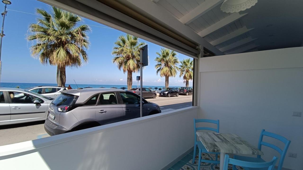 B & Beach Agropoli Exteriör bild